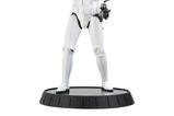 01-Star-Wars-Episode-IV-Estatua-Milestones-16-Luke-Skywalker-Stormtrooper-Disgu.jpg