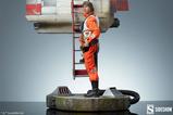 12-Star-Wars-Estatua-Premium-Format-Luke-Skywalker--XWing-Red-Five,-Standing-B.jpg