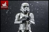 02-Star-Wars-Figura-Movie-Masterpiece-16-Stormtrooper-Chrome-Version-30-cm.jpg