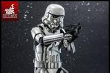 07-Star-Wars-Figura-Movie-Masterpiece-16-Stormtrooper-Chrome-Version-30-cm.jpg
