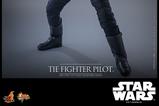 02-Star-Wars-Figura-Movie-Masterpiece-16-TIE-fighter-Pilot-30-cm.jpg