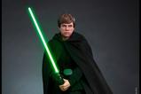 04-Star-Wars-The-Mandalorian-Figura-DX-16-Luke-Skywalker-Deluxe-Version-Spedial.jpg
