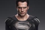 17-Superman-Busto-11-Superman-Black-Ver-73-cm.jpg