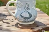 01-Taza-Alicia-en-el-Pais-de-las-Maravillas-a.jpg