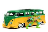 01-Teenage-Mutant-Ninja-Turtles-Vehculo-124-Hollywood-Rides-1962-VW-Bus-con-Leo.jpg