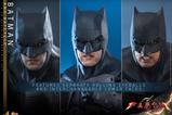 11-The-Flash-Figura-con-Vehculo-Movie-Masterpiece-16-Batman--Batcycle-Set-30-c.jpg