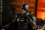 22-The-Flash-Figura-Movie-Masterpiece-16-Batman-Modern-Suit-30-cm.jpg