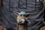 02-The-Mandalorian--Grogu-Grogu-Collection-Estatua-Grogu-Food-Cart-Snack.jpg