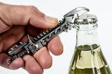 03-Warhammer-40,000-Abridor-de-botellas-Chaos-Chainsword.jpg