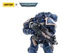 01-Warhammer-40k-Figura-118-Ultramarines-Heavy-Intercessor-Helvin-Gure-13-cm.jpg