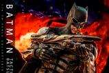 06-Zack-Snyders-Justice-League-Figura-16-Batman-Tactical-Batsuit-Version-33-c.jpg