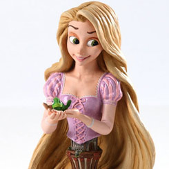 Busto Edición Limitada a 3000 unidades de Rapunzel y Pascal, el busto está realizado por Grand Jester Studios para Disney.