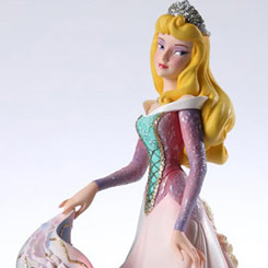 Deslumbrante figura de Aurora de la línea Haute Couture de Walt Disney basada en el clásico La Bella Durmiente de 1959.