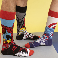 Pack compuesto por 3 pares de calcetines oficiales del Capitán América, Iron Man y Spider-Man basados en el famoso personaje de Marvel. Los calcetines tienen una talla única de 36-41