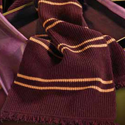 Réplica oficial de la bufanda de Harry Potter y de todos los estudiantes de la casa Gryffindor.