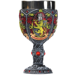 Copa oficial  de la casa Gryffindor basada en la saga de Harry Potter. Simbolizado por el león, Godric Gryffindor valoraba la valentía y el honor, y su casa reclamó a algunas de las brujas y magos más grandes de todos los tiempos