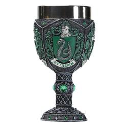 Copa oficial de la casa Slytherin basada en la saga de Harry Potter. Simbolizado por la serpiente, Salazar Slytherin valoraba la astucia y la ambición, y su casa reclamó a muchas de las brujas y magos más oscuros de la historia, 