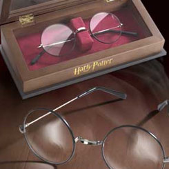 Réplica oficial de las gafas utilizadas por Harry Potter, esta fantástica réplica hará las delicias de los incondicionales de la saga del famoso mago. 