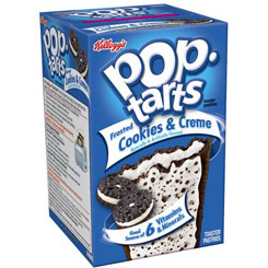 Paquete de Kellogg's Pop Tarts Cookies & Creme deliciosa galleta de chocolate rellena de crema de chocolate blanco.