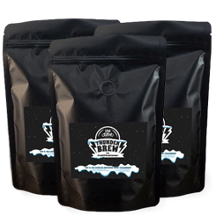Pack de 3 paquetes de café para Cold Brew. Disfruta del mejor café macerado en frio con este pack de 3 paquetes de café de 250 g. 