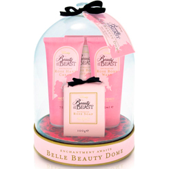 Set de belleza la Bella y la Bestia, está preciosa cúpula está compuesta por una crema de manos de 75 ml., un gel de baño de 75 ml., una loción corporal de 75 ml., y una pastilla de jabón de 100 g.,