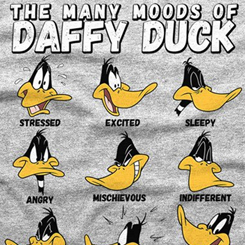 Camiseta de “Warner Bros Many Moods Of Daffy". La camiseta está inspirada en el famosa serie de televisión de Warner. Todo un artículo de culto para los seguidores de estos simpáticos personajes.