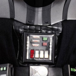 Camiseta Oficial del traje Darth Vader  utilizado en la popular saga “Star Wars” de George Lucas. Camiseta de alta calidad realizada en algodón 100%. 