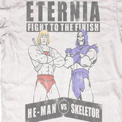 Camiseta con la imagen de He-man vs Skeletor de los Masters del Universo (Master of the Universe). Revive las aventuras de todo un clásico de la animación con esta camiseta de estilo retro de Eternia Fight to the Finish.