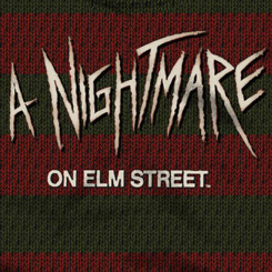 Camiseta con el texto A Nightmare On Elm Street basada en la saga de Freddy Krueger interpretado por Robert Englund. 