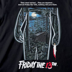 Camiseta oficial de Poster Viernes 13 basada en el popular película de 1980 Friday the 13th. Esta preciosa camiseta basada en el poster que se hizo para la película, está realizada en 100% Algodón.