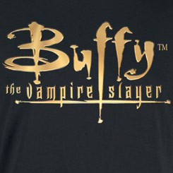 Camiseta Oficial con el Logo de Buffy Cazavampiros. La camiseta está basada en la popular serie de televisión protagonizada por Sarah Michelle Gellar.
