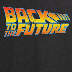 Camiseta del Logo de Regreso al Futuro (Back to the Future) interpretada por Michael J. Fox. Camiseta de alta calidad realizada en algodón 100%.  