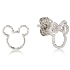 Románticos pendientes con la silueta de Mickey y Minnie inspirado en los personajes más carismáticos de la factoría Disney. Estos preciosos pendientes realizados en plata 925, uno de los pendientes