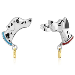 Pendientes con la forma de Perdita y Pongo basados en la película de 101 Dálmatas. Llévate contigo estos pendientes de Disney. El diseño, bañado en oro blanco de 14 quilates. 