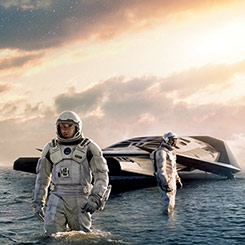 Precioso cuadro de Interstellar basado en la película épica de ciencia ficción estadounidense de 2014, dirigida por Christopher Nolan. 