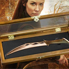 Réplica en miniatura del Cuchillo de Tauriel de la película El Hobbit: Un Viaje Inesperado, ideal como abrecartas para el escritorio.
