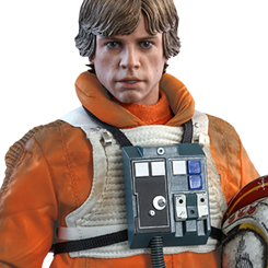 Figura Edición Limitada Movie Masterpiece de Luke Skywalker por la firma Hot Toys para Star Wars, la figura con más de 30 puntos de articulación hace casi posible cualquier posición