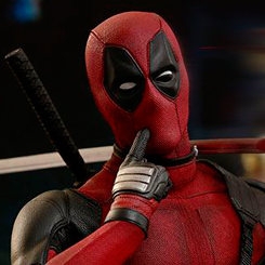 Impresionante figura Movie Masterpiece Edición Limitada de Deadpool 2 basado en los comics de Marvel Comics. La figura cuenta con más de 30 puntos de articulación que hacen casi posible cualquier posición. 