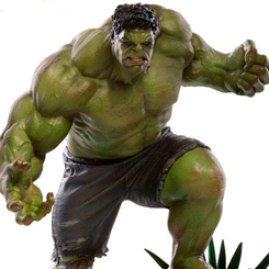Brutal figura de Hulk de Marvel Comics perteneciente a la película "Avengers: Infinity War realizada en resina, con una altura aproximada de 25 cm., Iron Studios ha conseguido dar vida a esta maravillosa figura del héroe de Marvel.