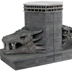 Set compuesto por 2 Sujetalibros de las cabezas de dragón en la entrada de Dragonstone recreando fielmente a los aparecidos en la serie de televisión de Juego de Tronos