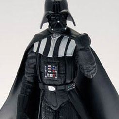 Espectacular y detallada figura de Darth Vader realizada por los artistas de Attakus. 