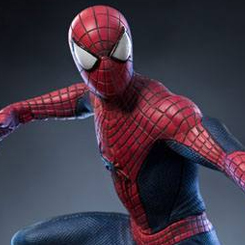 Llamado "Peter-Three" por sus aliados, el joven héroe de un universo alternativo acepta su papel como el hermano del medio del trío formado por diferentes versiones de sí mismo