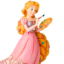 Figura de la línea Princess Passion de Rapunzel basada en el Clásico de Disney Enredados, Jim Shore ha elaborado esta figura con unos 19 cm., de altura en donde se ha mezclado la magia de las figuras de Walt Disney