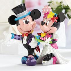 Preciosa figura de Boda Mickey y Minnie de Walt Disney realizada por el pintor y escultor Romero Britto, titulada Mickey and Minnie. Esta figura tiene unos 19 cm., de altura aproximadamente.