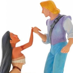 Romántica figura de John Smith y Pocahontas de la línea Enchanting Disney Collection basada en el clásico Pocahontas de (1995).