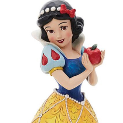 Figura Blancanieves Deluxe. Esta preciosa figura está realizada en resina y tiene una altura aproximada de 38 cm. Blancanieves brilla en esta impresionante obra maestra de Jim Shore. 