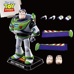 Figura coleccionista de Buzz Lightyear basado en la saga de Toy Story. Esta preciosa figura está realizada en vinilo y PVC. Tiene 20 puntos de articulación para poder ponerla en multitud de poses. 