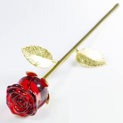 Rosa realizada en cristal basada en el fabuloso cuento de La Bella y la Bestia. La rosa tiene un diámetro aproximado de 4 cm., y la altura total tiene unos 24 cm.