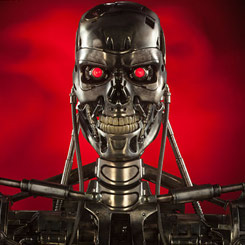 Espectacular busto edición limitada de Terminator basado en la saga de películas de iniciada en 1984 en la que James Cameron presentó al mundo el modelo T-800 interpretado por Arnold Schwarzenegger.