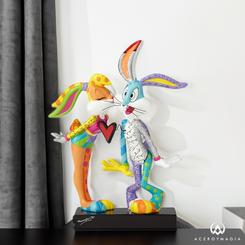 Figura de Lola Bunny besando a Bugs Bunny a quien se le debilitan las rodillas y se le sale el corazón del pecho. Cada figura de Looney Tunes by Britto, decorada en estilo pop 